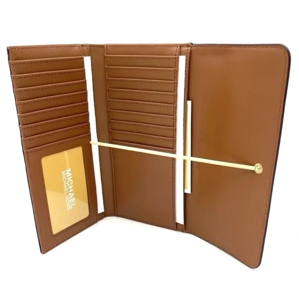 Michael Kors Large Trifold Wallet Vanilla/Brown - Picture 5 of 7